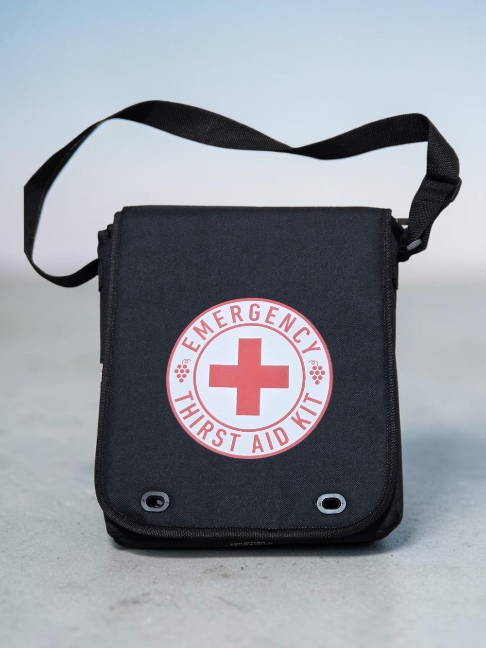 Emergency Thirst Aid Kit Cross Shoulder Bag - Wine Cooler